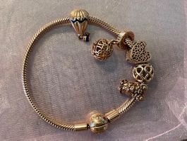 Sehr schönes Pandora Armband roségold