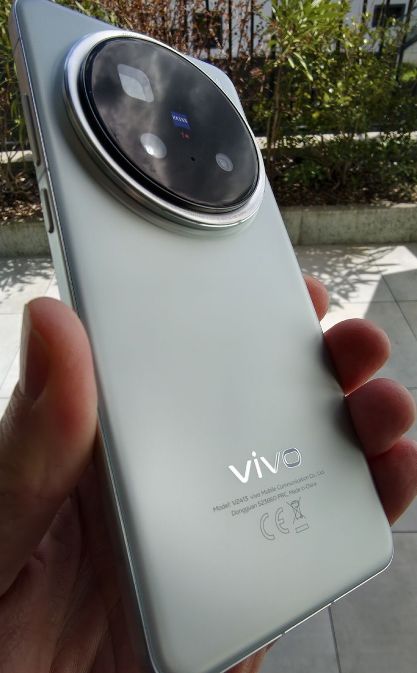 Vivo Telefoni cellulari / Smartphones: Vivo X200 Pro – Nuovo (secondo la descrizione) da Roche VD venduto da Eco_sse 5