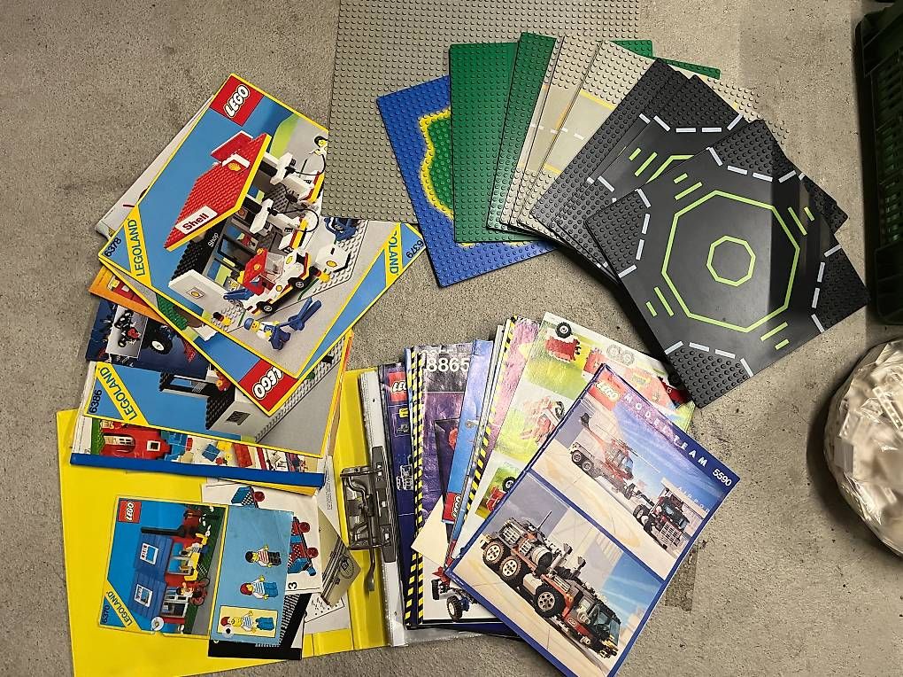 Lego Jouets: 30Kg Lego – D'occasion à Aarau par Turbo555