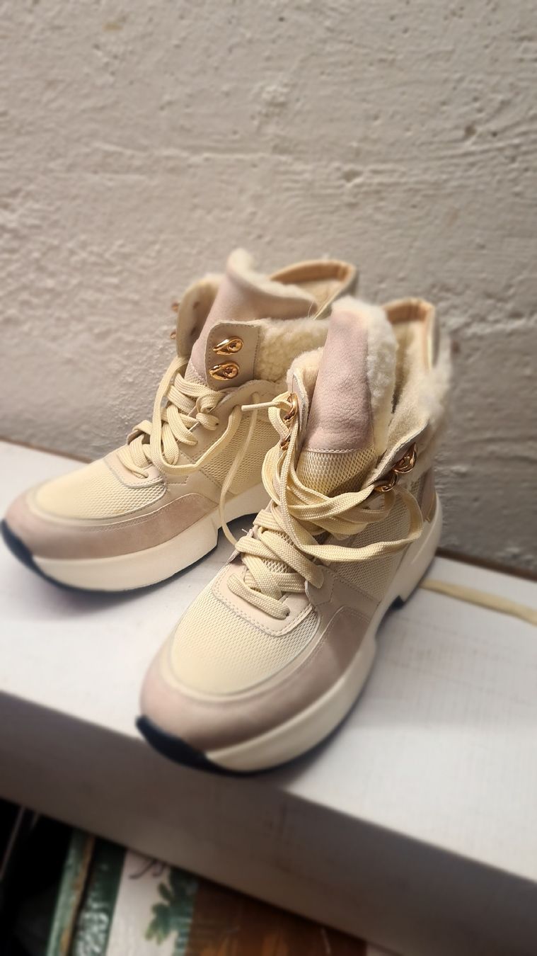 Scarpe da donna: Winterschihe – Nuovo (secondo la descrizione) da Wetzikon ZH venduto da Bmwcabriolet