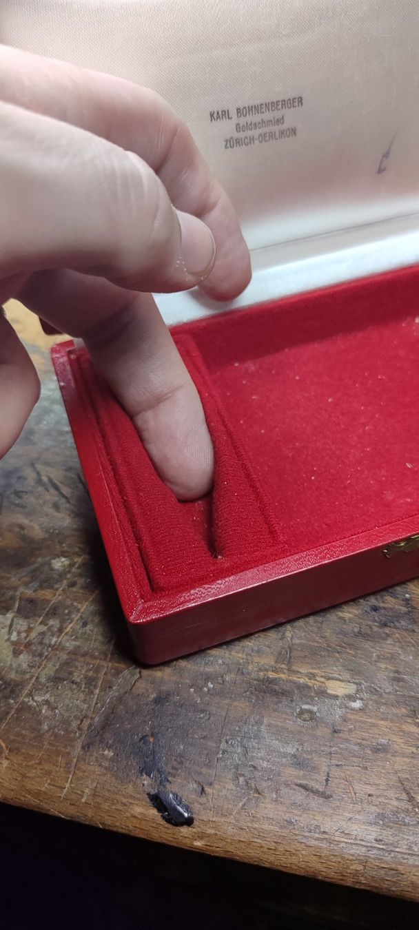 Pots: Wunderschöne alte Schmuck Schattule  Box – D'occasion à Gelterkinden par MYSTOREFORYOU4460 2