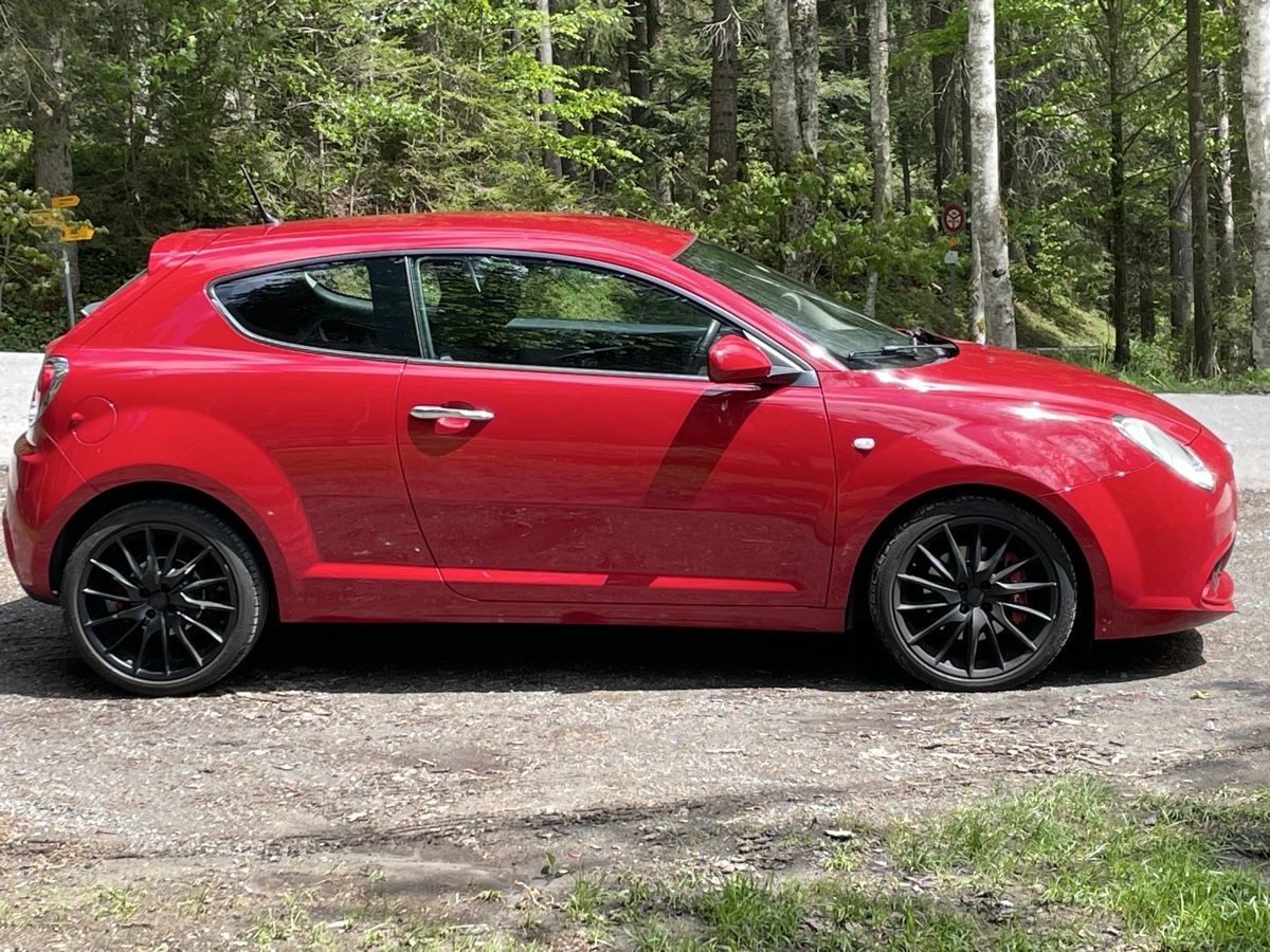Alfa Romeo Automobili: Alfa Romeo MiTo 1.4TB – Usato da Einsiedeln venduto da pioneertv