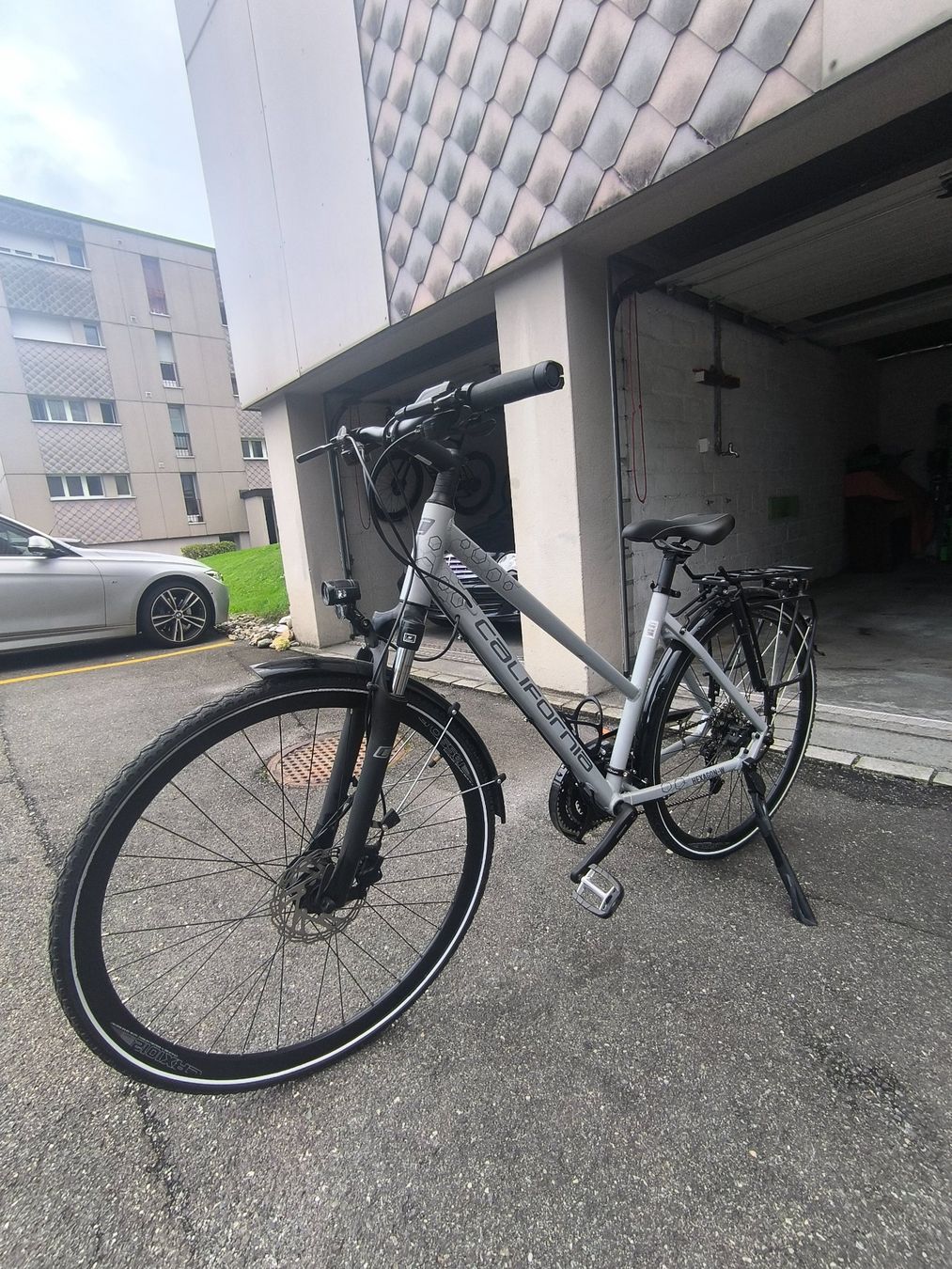 Velos: velo Califórnia – Neu (gemäss Beschreibung) aus Maienfeld von raf_7f7y 1