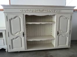 Haut de meuble en bois blanc vieilli