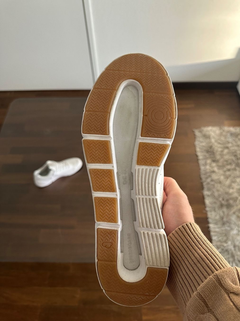 On Herrenschuhe: On The Roger Advantage Sneaker weiss – Gebraucht aus Dietikon von Michael_Knight 2