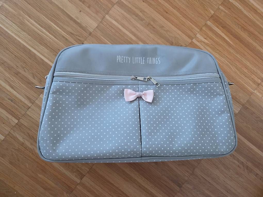 Kindertaschen: Wickeltasche – Neu und originalverpackt aus Zürich von tomic92