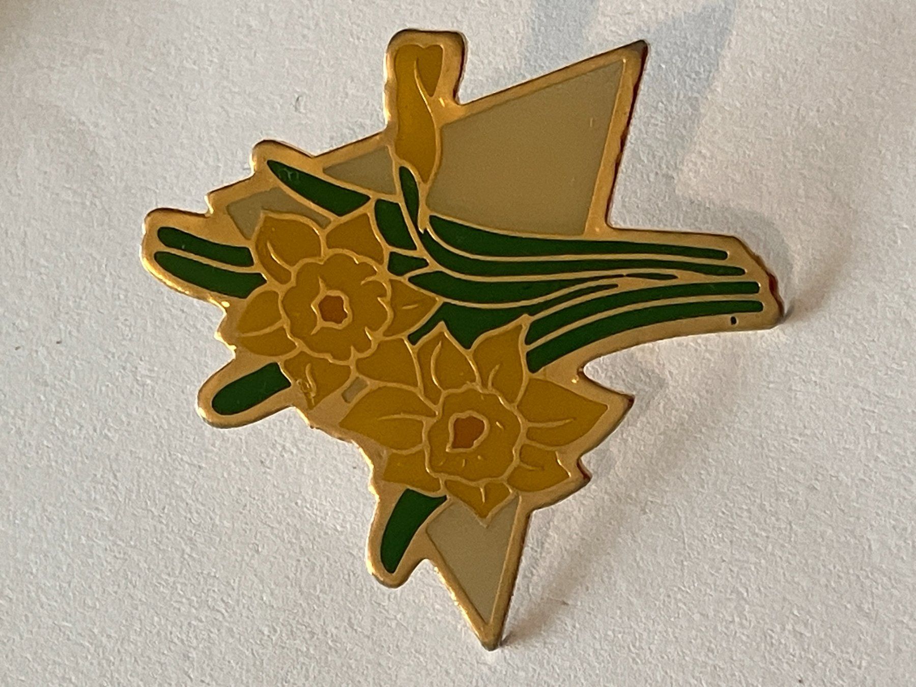 Placchette & Badge: 1 Pin Blumen – Usato da Basel venduto da djwwpp