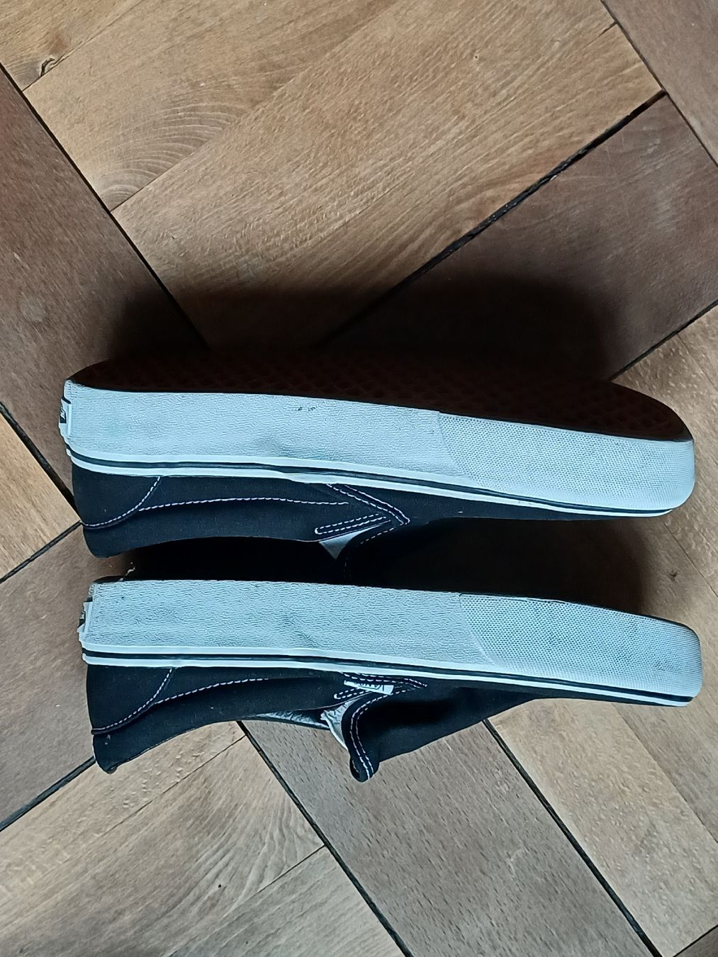 Vans Scarpe da uomo: VANS plateau, 40.5, kaum getragen – Usato da Luzern venduto da sar_87r8 1