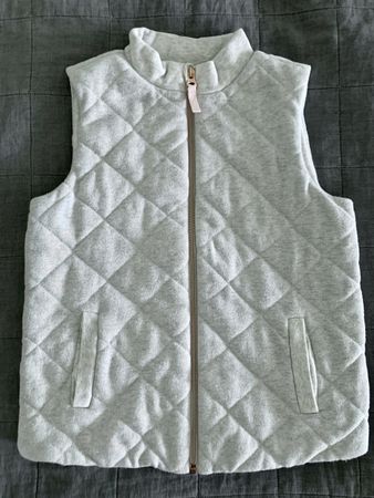 Lot du vêtements pour fille 134-140 cm