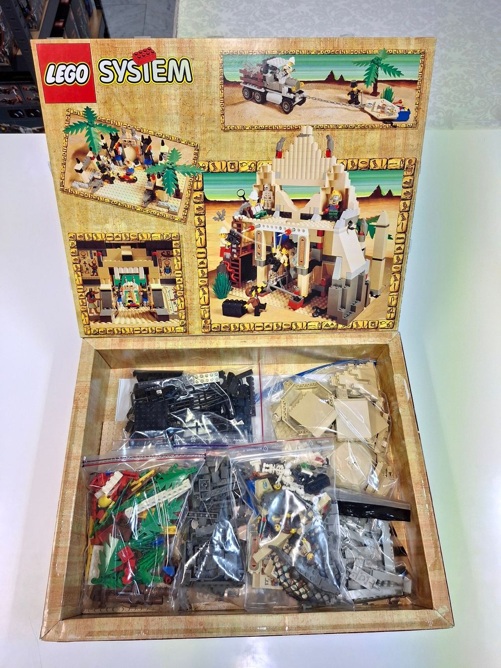 Lego Spielzeuge: Lego 5988 Pharaoh's Forbidden Ruins OVP – Gebraucht aus Sils im Domleschg von AMAG_AUDI_ZH 7