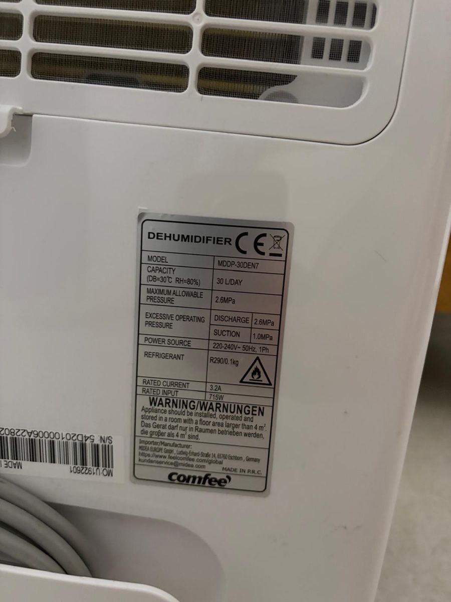 Comfee Déshumidificateurs: Comfee Luftentfeuchter MDDP-30DEN7 neuwertig – Neuf (Voir description) à Rheinfelden par car_67zz 2