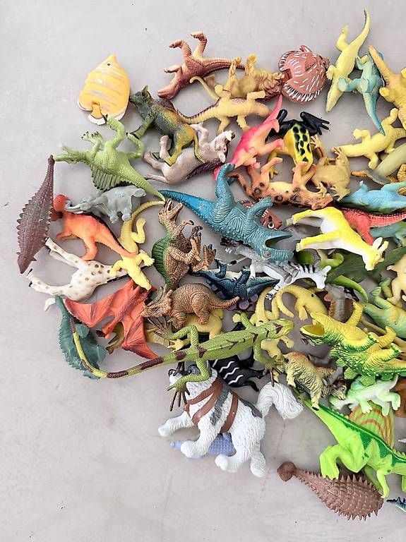 Spielzeuge: Tierfiguren-Sammlung verschiedener Tiere – Gebraucht aus Ebikon von immo-th 2