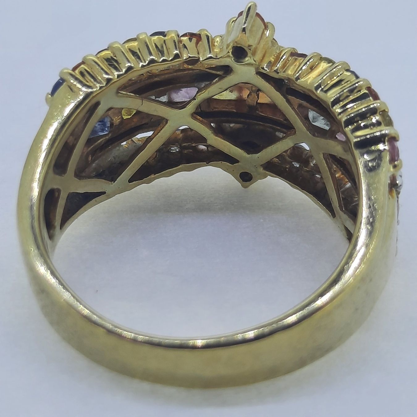 Anelli: Hochwertiger Goldring mit prächtigen Edelsteinen – Usato da Unterägeri venduto da Altgoldschmuck 6