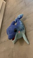 Plüschtier Delfin blau mit Sternen neuwertig