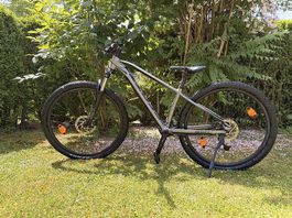 Velo- Scott Aspect 750 MTB 27.5 XS