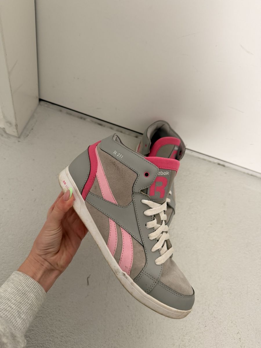 Reebok Scarpe da donna: Coole Reebok Sneaker High, Gr. 38 – Usato da Sempach venduto da ljnaelena 1