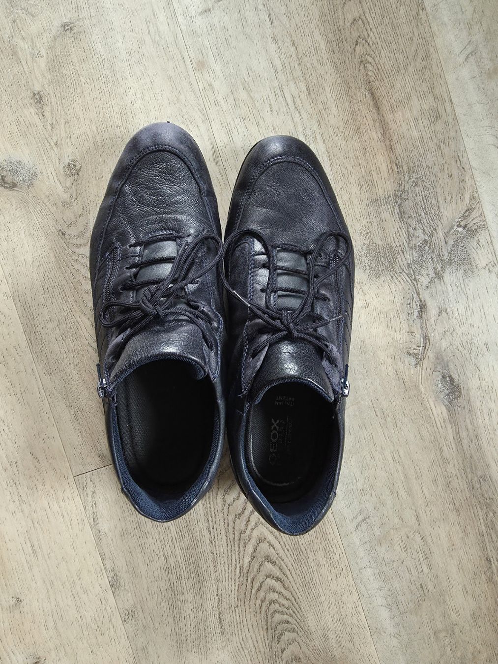 Geox Scarpe da uomo: Geox Blue Leather Sneakers – Usato da Zürich venduto da K_k_sr8h 2