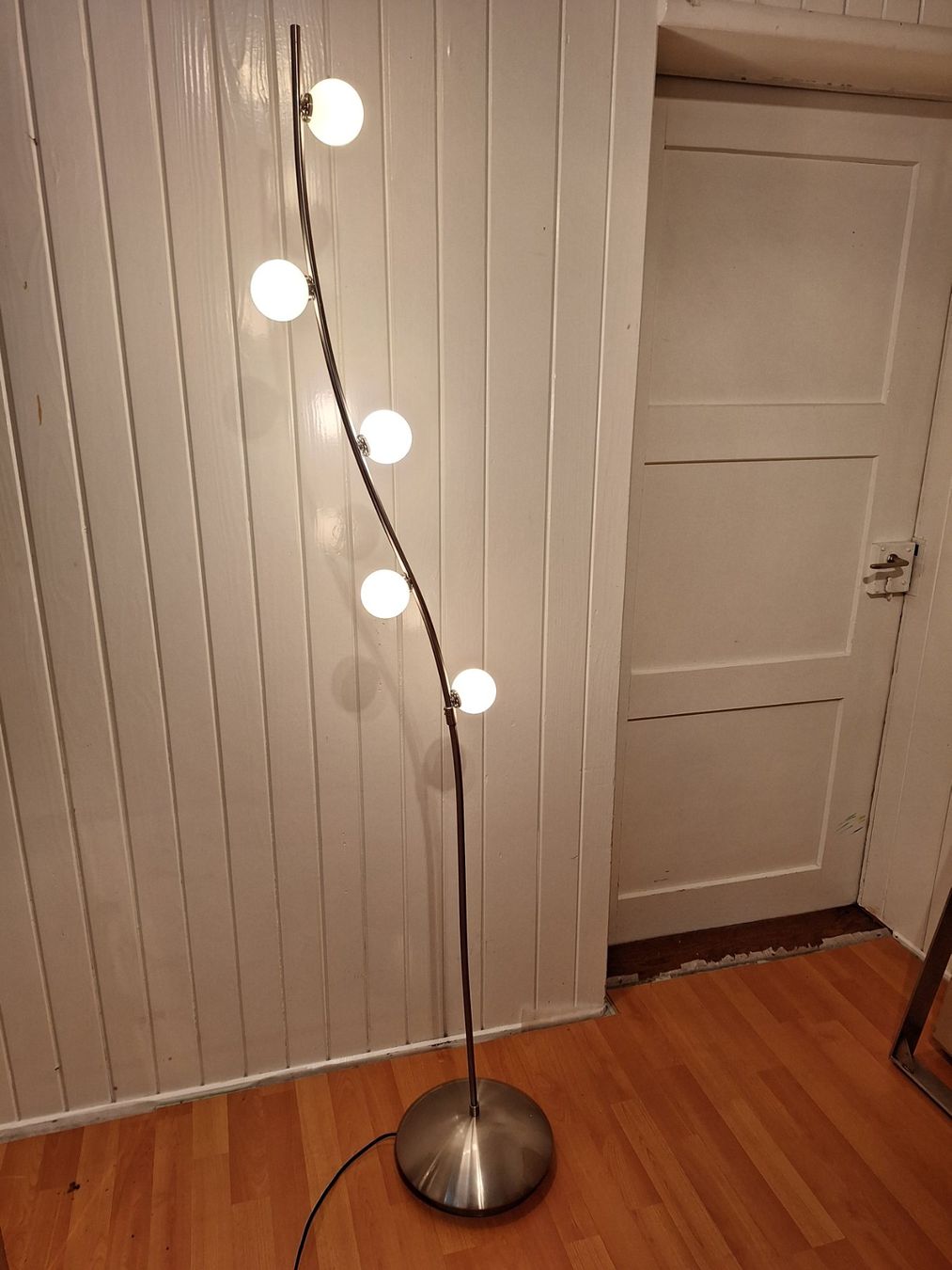 Lampade: Ständerlampe mit 1 Ersatzglas – Usato da Luzern venduto da luc_9k8h
