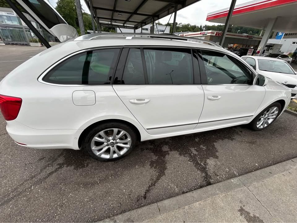 Skoda Automobili: Skoda Superb 2.0TDI 4x4 – Usato da Wettingen venduto da GmB_Design 3