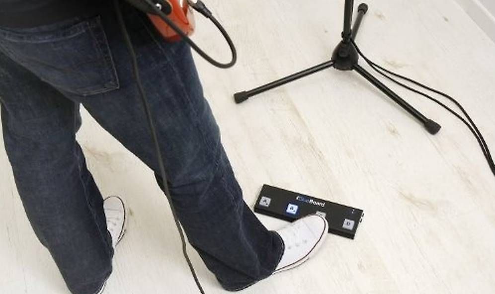 IK Multimedia Strumenti musicali: IK Multimedia iRig BlueBoard – Usato da Torny le Grand venduto da cla_w6np 2