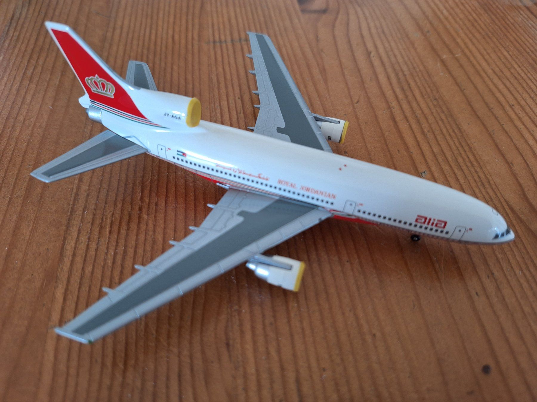 Lockheed Kit di modellismo & Modellini statici: Royal Jordanian Lockheed L-1011 1:400 – Usato da Sargans venduto da nicsam1815 1