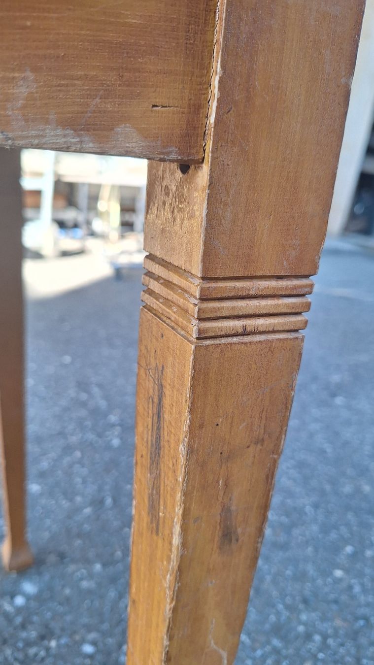 Tavoli: Antiker Beistelltisch mit Schublade,  Holz – Usato da Weinfelden venduto da JoeBaer 4