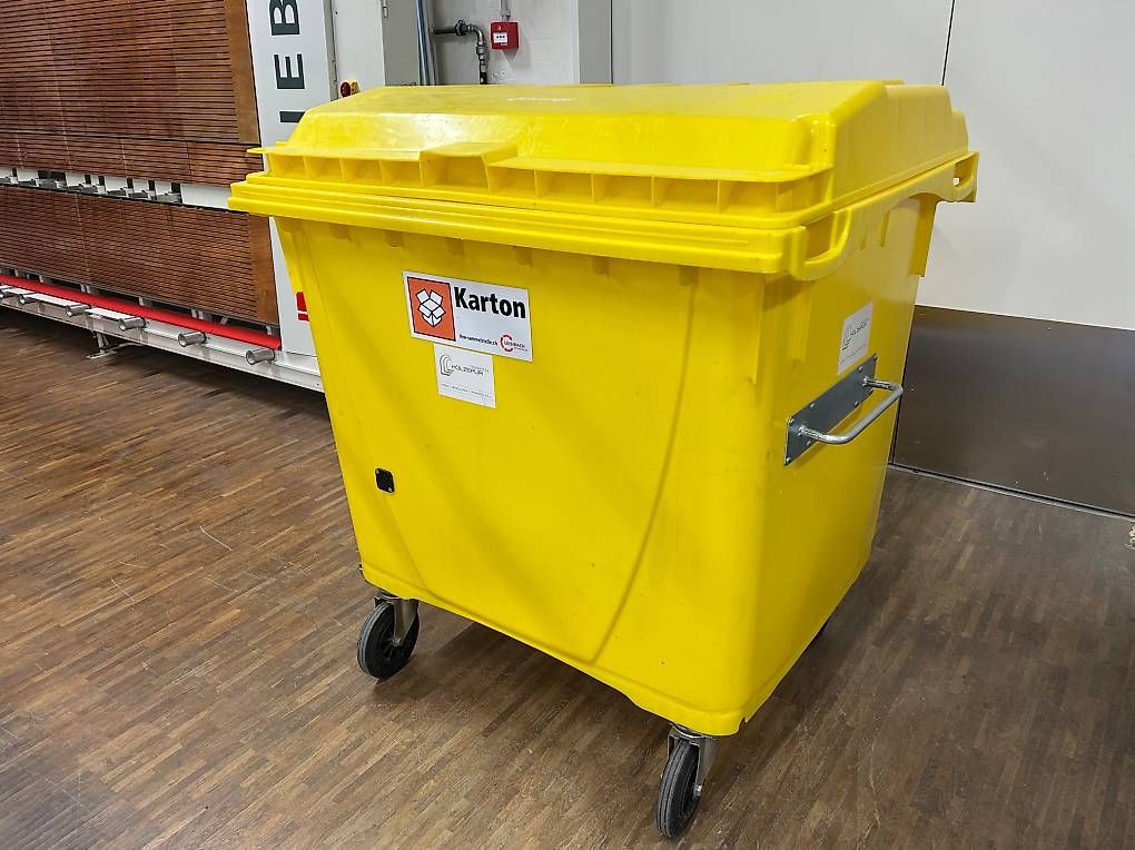 Sonstiges für Büro & Gewerbe: Abfallcontainer Kunststoff – Gebraucht aus Kerns von ste_8mrs