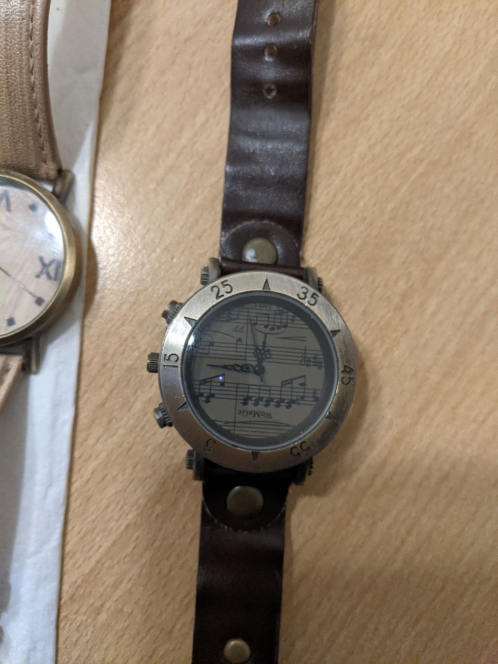 Orologi: Uhren Dekor Schmuck etc. – Difettoso da Flawil venduto da rcnkr 1