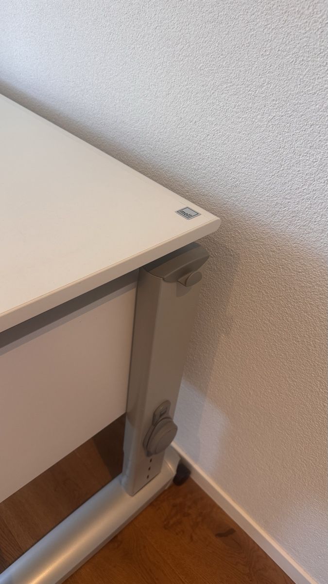 Schreibtische: Moll Tisch weiss – Gebraucht aus Würenlos von Nice05 2