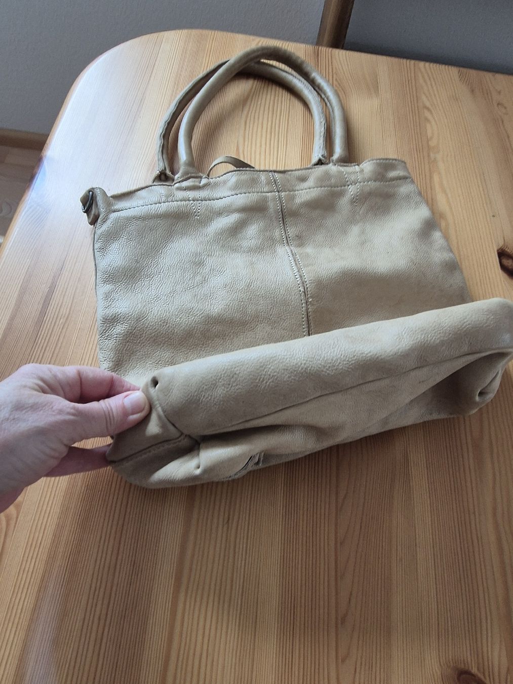 Borse da donna: Tasche Justified Amber Sand – Usato da Aesch BL venduto da puerto02 3