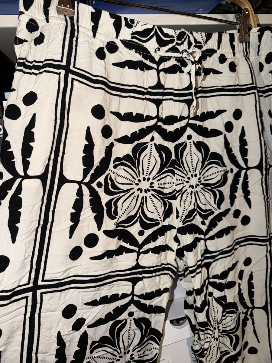 H&M Hosen: Stoffhose, XL – Gebraucht aus Gutenswil von jus_nr7h 2
