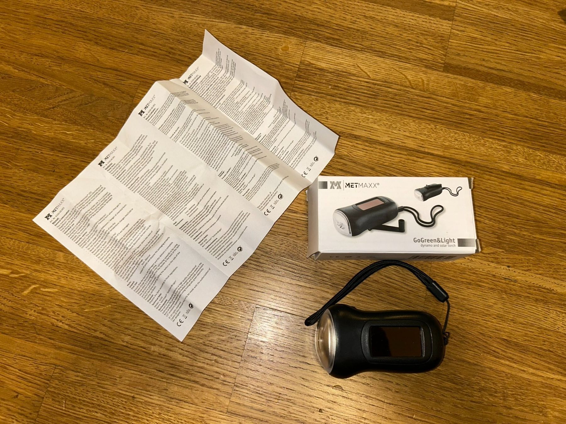 Lampen: Kompakte Dynamo und Solar Taschenlampe – Neu und originalverpackt aus Küsnacht ZH von filo_fila8700 2