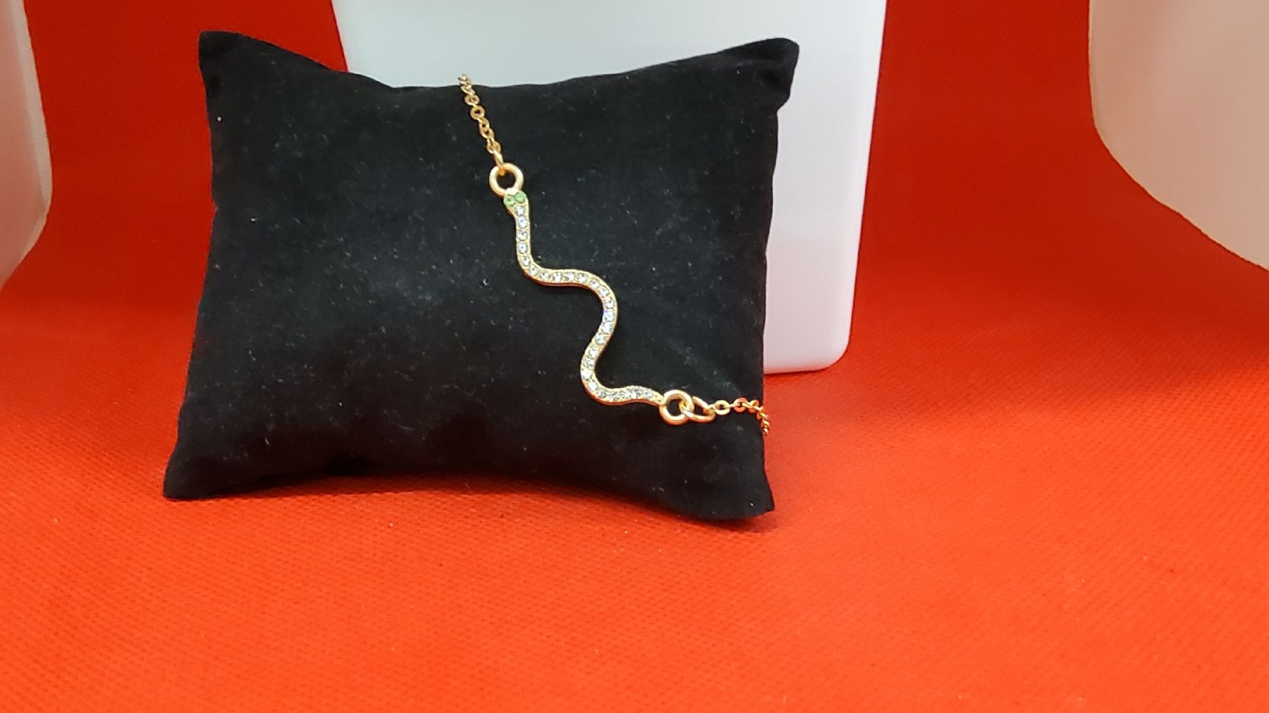 Bracciali & Braccialetti: Armkette  Damen Neu modisch Elegant – Nuovo (secondo la descrizione) da Herisau venduto da Nluanalucas