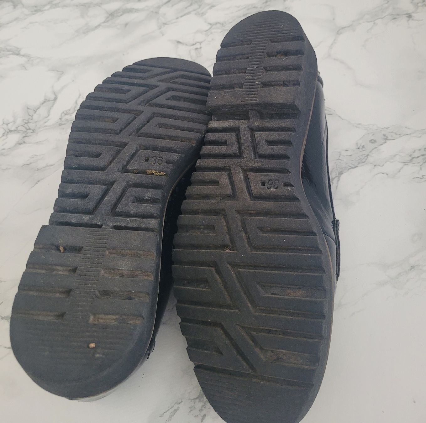Scarpe da donna: Schicke Lack-Loafers, Grösse 36 – Usato da Thun venduto da Jrkw 3