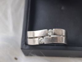 Doppllring "Welle" Stahl mit 2 Zirkonia, Versand möglich