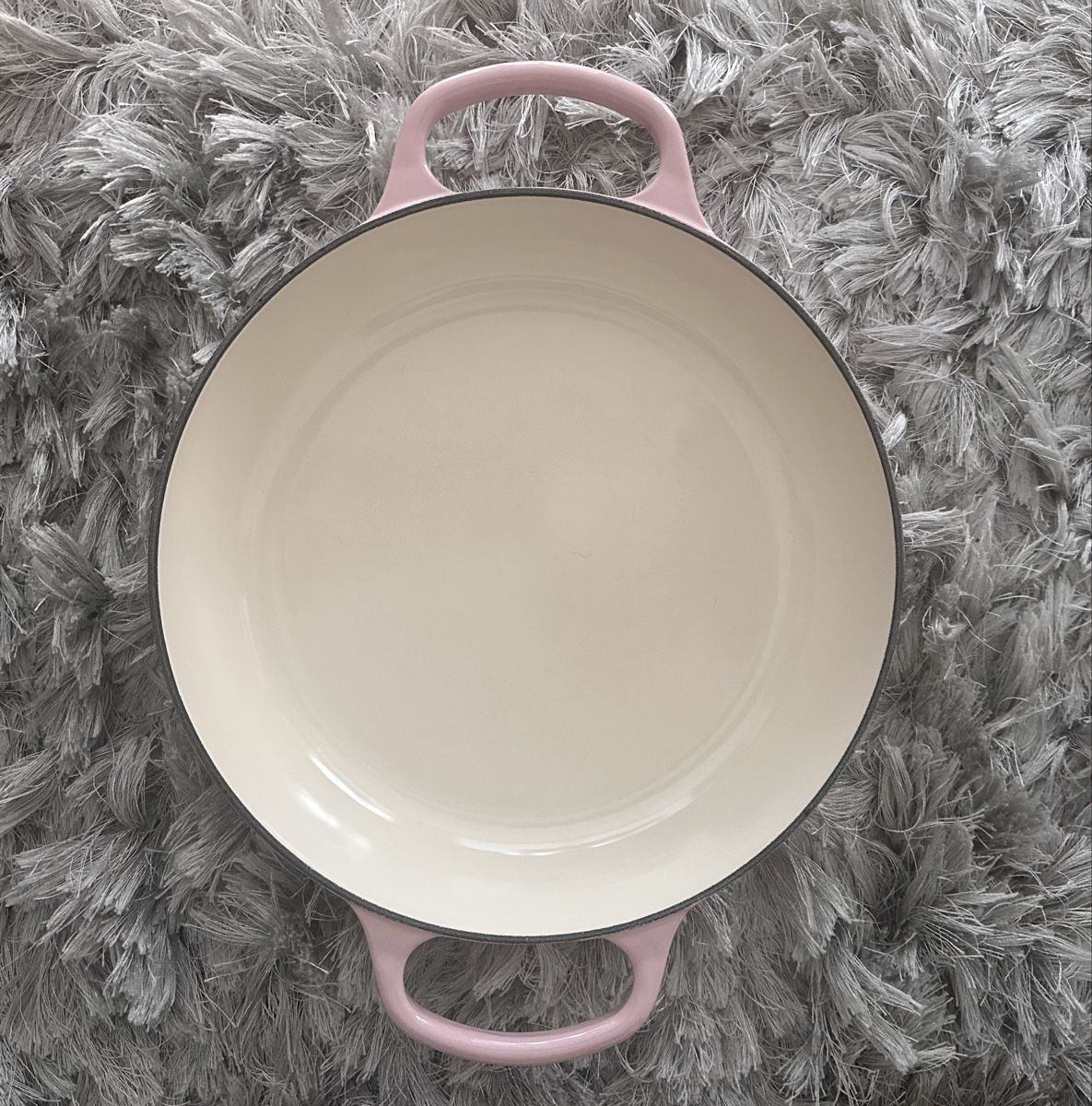 Le Creuset Pentole: Le Creuset rosa 26cm, 2.2L – Usato da Zürich venduto da Marip21 1