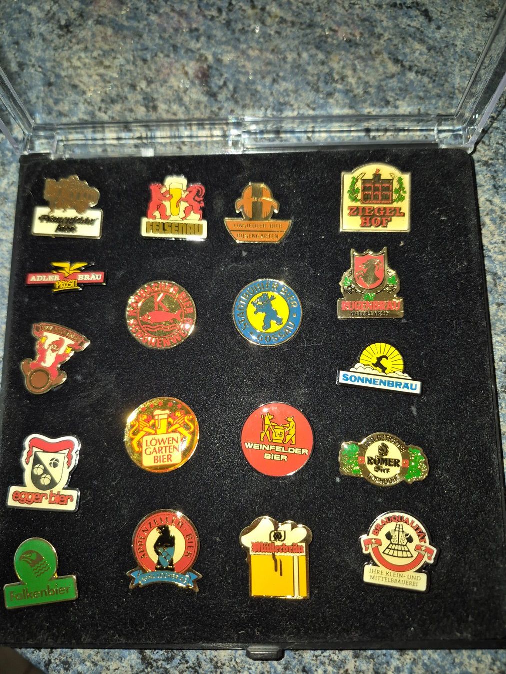 Placchette & Badge: Pin Set Div. Klein Brauereien – Usato da Buttikon SZ venduto da sefa02 3