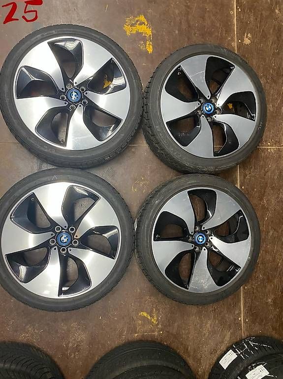 Pneumatici & Ruote complete: BMW I8 Kompletträder – Usato da Meisterschwanden venduto da marcog93