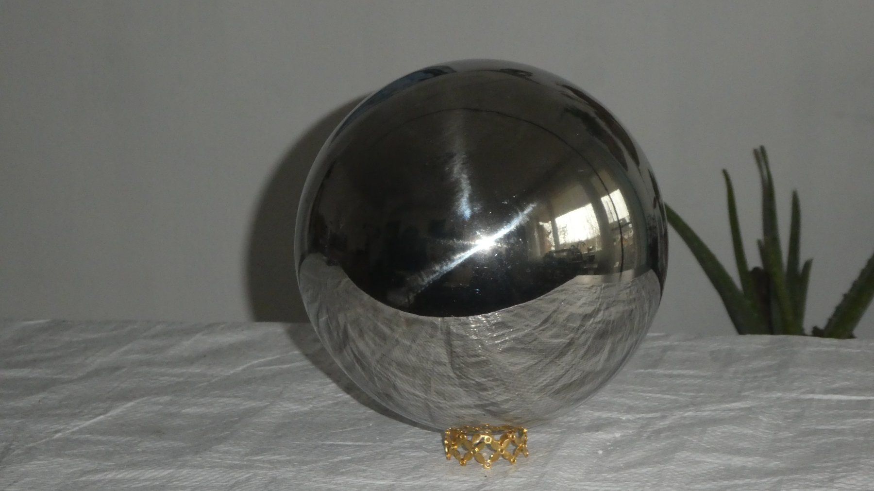 Tutte le decorazioni: Grosse Dekokugel 20cm aus Metall – Usato da Diessenhofen venduto da Hundeseele 3