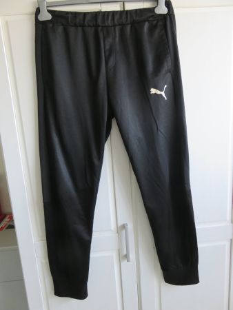 Schwarze Puma Trainingshose, Grösse M