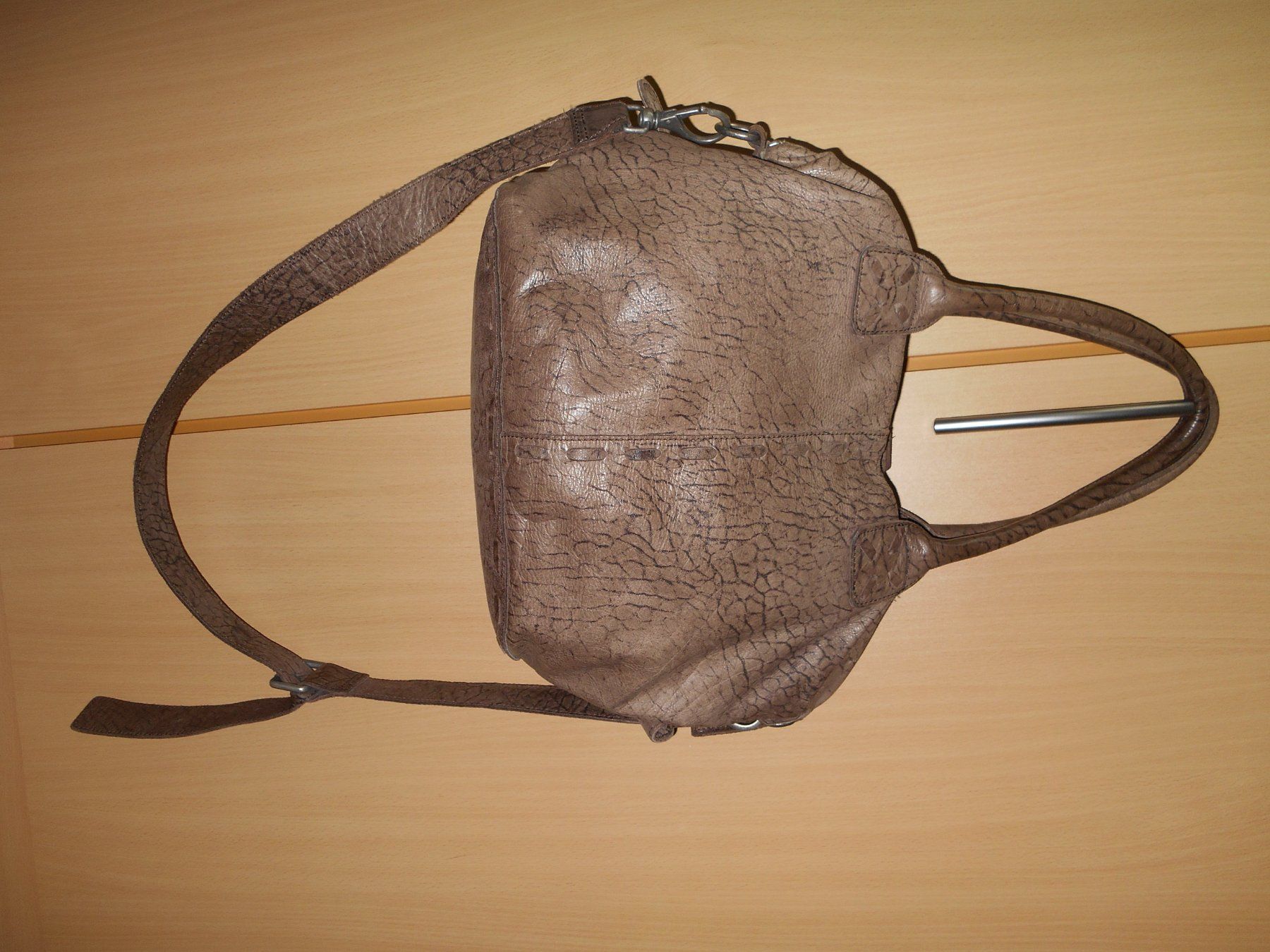 Liebeskind Borse da donna: Liebeskind Berlin Leder Handtasche – Usato da Basel venduto da Birs868 2