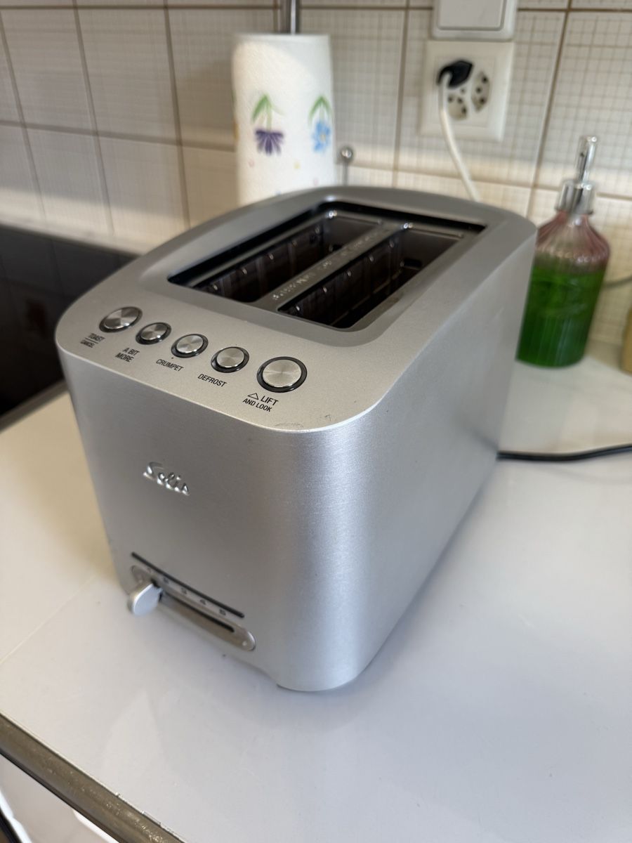 Solis Appareils de cuisine: Toaster silbern 2 Schlitze gebraucht – D'occasion à Biel/Bienne par Otilla