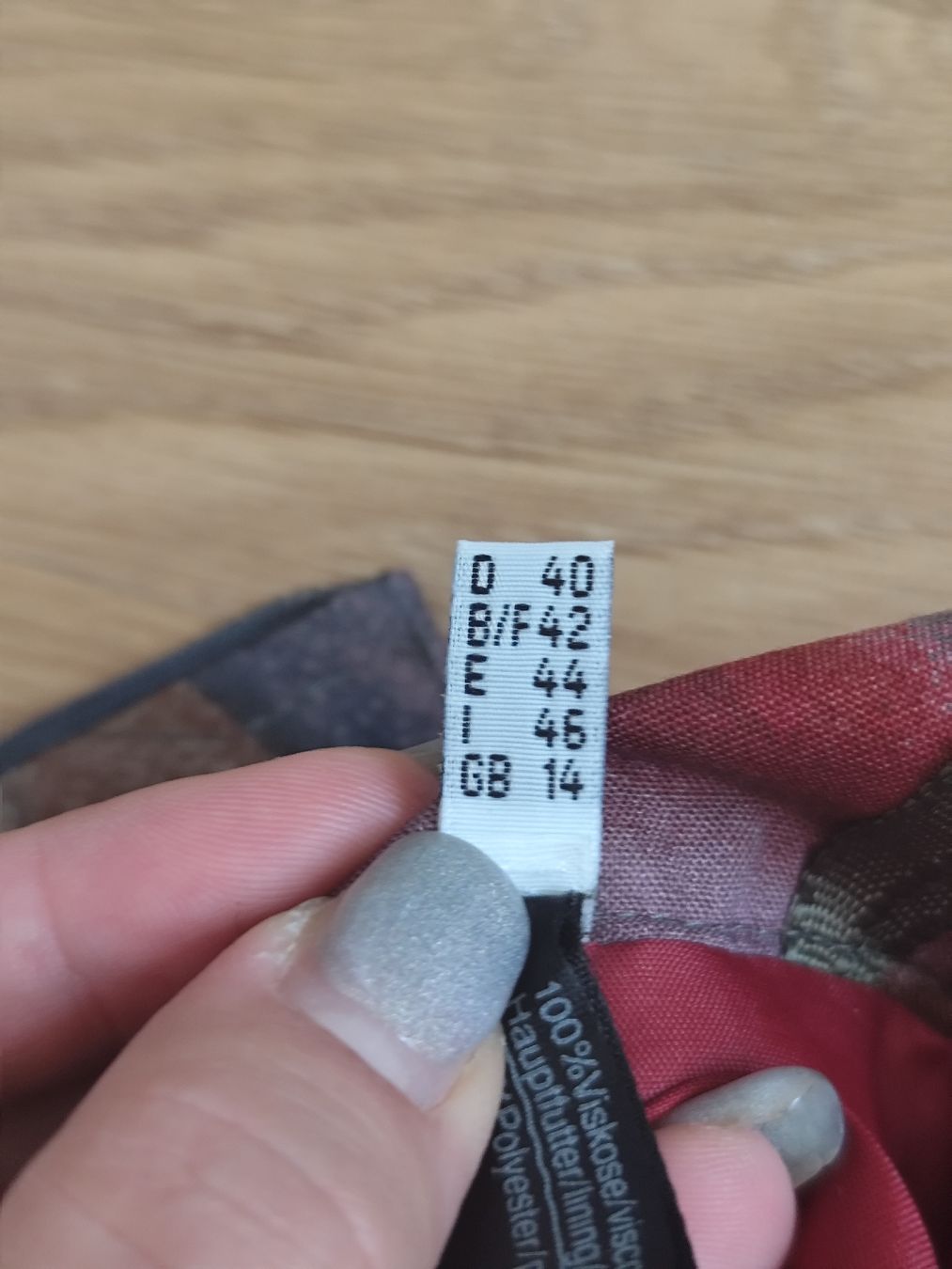Lotti di vestiti: Vintage floral suit – Usato da Mägenwil venduto da VintageGirly 8