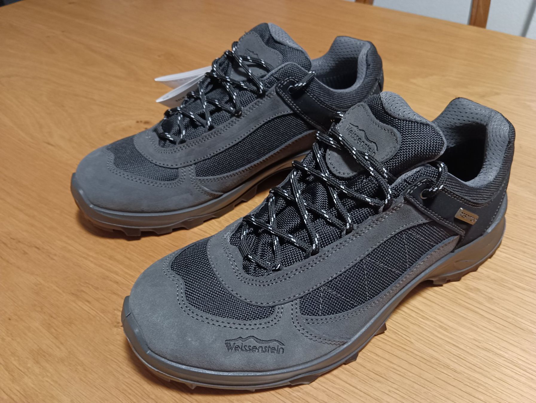 Scarpe da uomo: Trekkingschuhe Wanderschuhe Weissenstein Herren Gr. 44 NEU – Nuovo e nell'imballaggio originale da Densbüren venduto da H-76