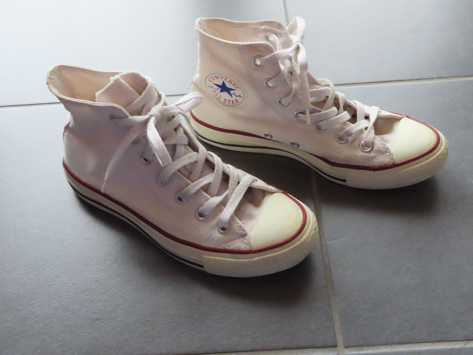 Converse Scarpe da donna: CONVERSE Chuck Taylor All Star Gr.37.5 weiss – Usato da Wallenried venduto da Asyano 3
