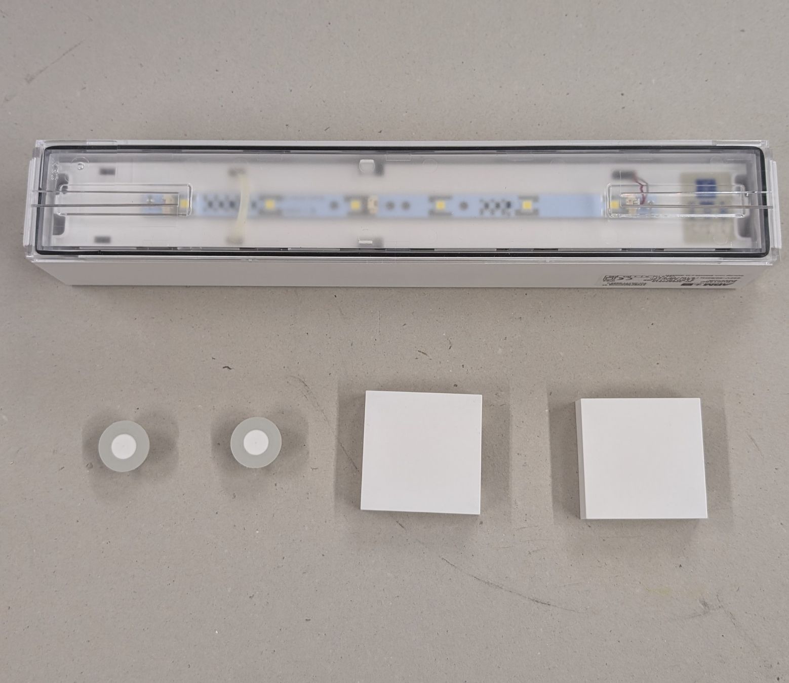 Lampadari & plafoniere: Notleuchte Typ KBU013SC Notbeleuchtung – Nuovo e nell'imballaggio originale da Volketswil venduto da mar_c5pv