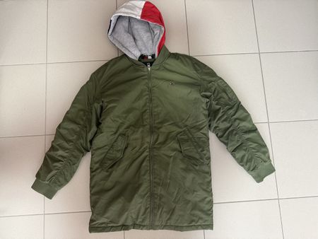 Tommy Hilfiger Jacke, Größe 152.