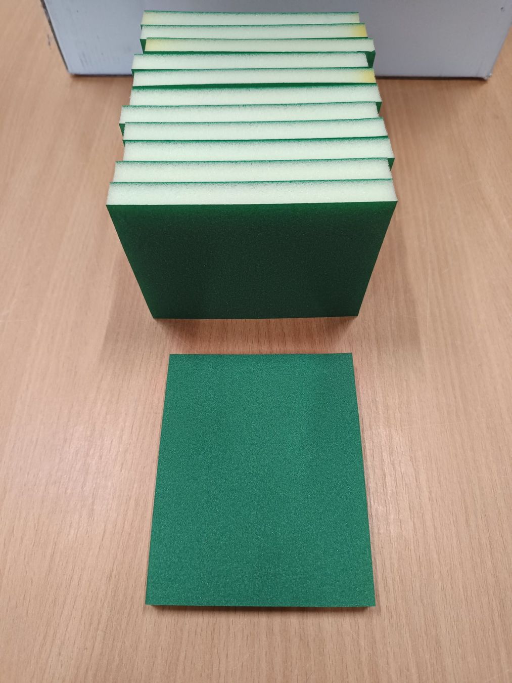 Smerigliatrici & Lucidatrici: 100 x neue Schleifpad – Nuovo e nell'imballaggio originale da Rüthi (Rheintal) venduto da Balty 1