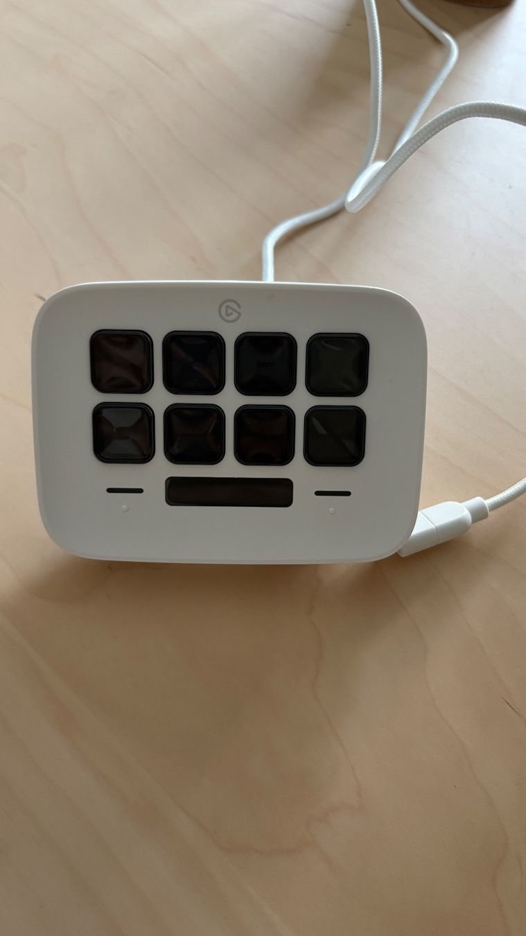 : Elgato Stream Deck Neo, weiss, USB-c – Gebraucht aus Vordemwald von ric_m6vq