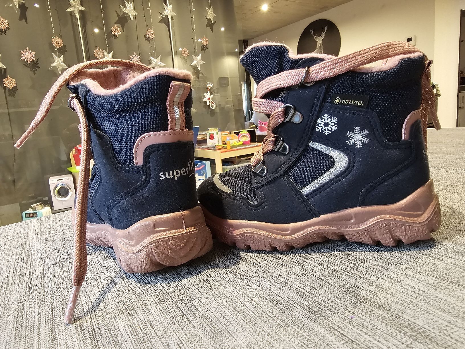 Superfit Schuhe für Mädchen: Schuhe Superfit Winterstiefel Gr 20 – Gebraucht aus Diepoldsau von Likily 2